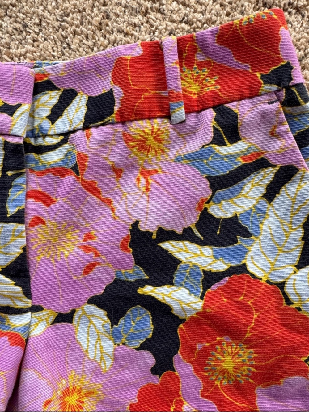 Loft The Riviera Short Poppies Print - Picture 3 of 9